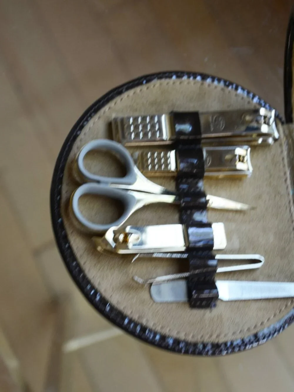 777 Three Seven Travel Manicure Grooming nail clippers Kit